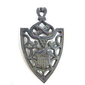 Vintage Wilton Black Cast Iron Spade Footed Metal Trivet with Handle Mini